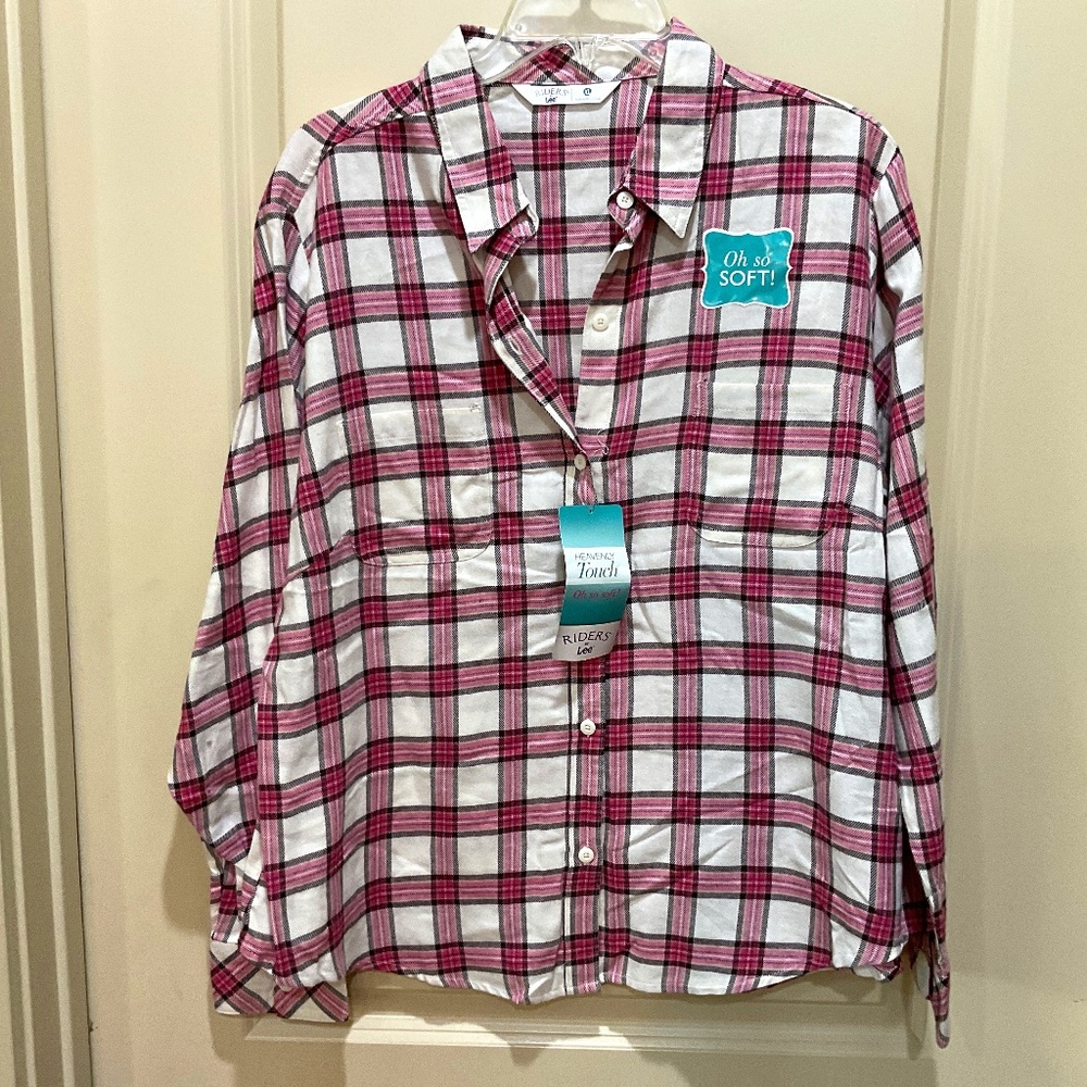 NWT Women’s Lee Riders pink/cream checkered long-sleeved flannel shirt - size XL